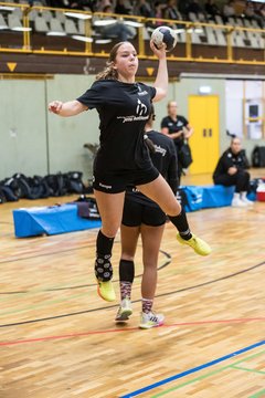 Bild 183 - wBJ SV Henstedt Ulzburg - HSG Holstein Kiel/Kronshagen : Ergebnis: 30:28